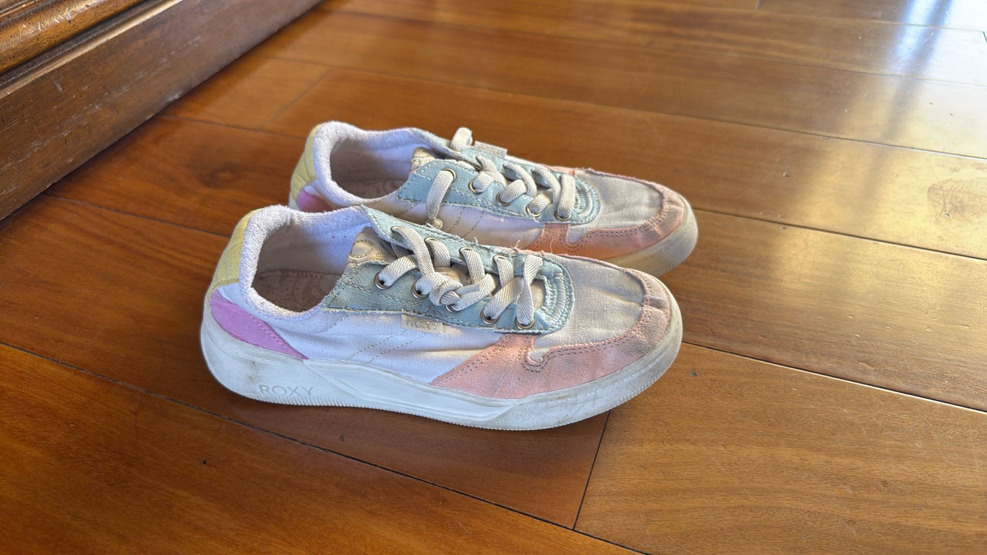 Roxy Size 3 For Girls