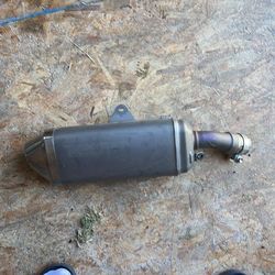 Suzuki GSXR 750 rear plate holder