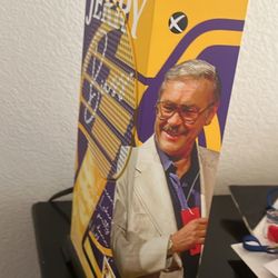 XBOX SERIES S JERRY BUSS LAKERS DESIGN 