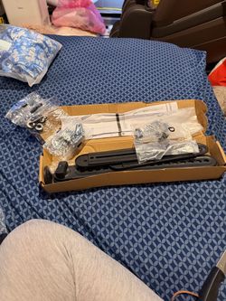 Soundbar mount