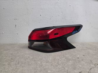 Right tail light nissan versa 2020 2021 2022 2023 2024 2025