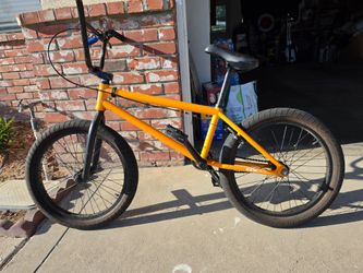 Kink launch 21in bmx bike