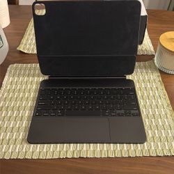 iPad Pro 13inch Magic Keyboard Latest Gen 