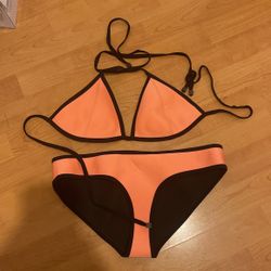 Triangl Bikini Set