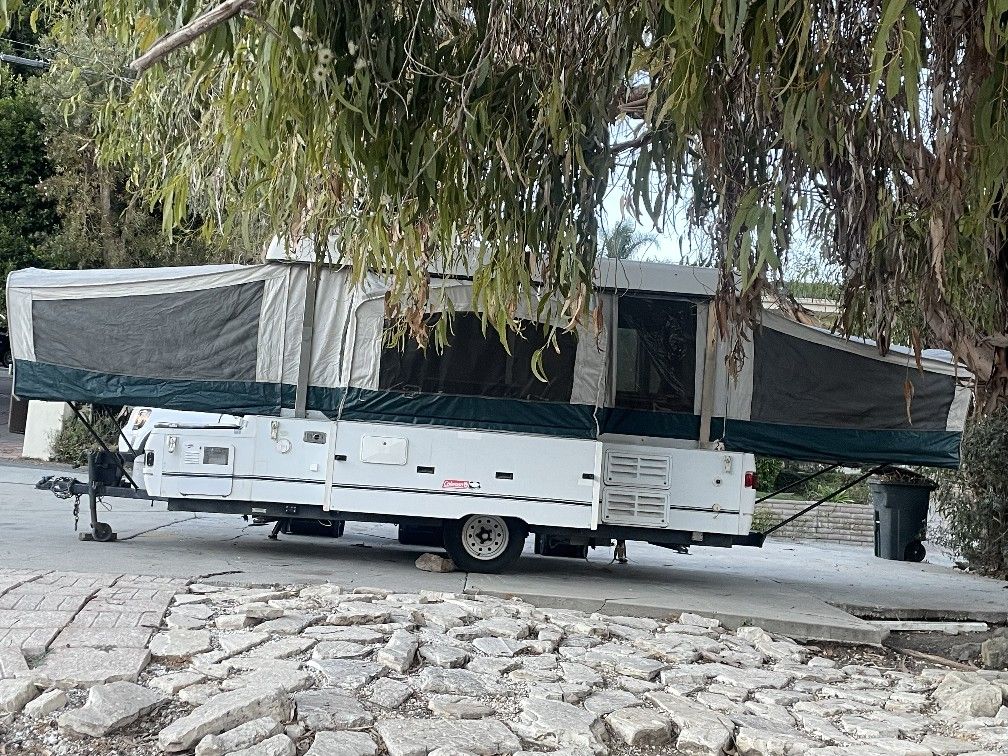 Pop Up Camper