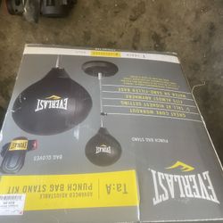 Everlast Punching Bag Stand Kit 