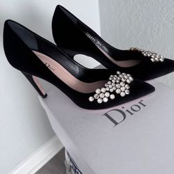 Christian Dior Black Velvet Crystal Embellished Pumps/Shoes 38.5 $1300