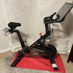 Peloton Bike