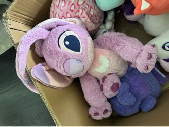 Plushy toys and one vintage Furby! Lot of 18 toys!