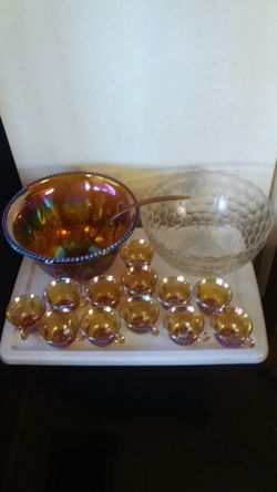 VTG-1965, 15 PIECE INDIANA GLASS GOLD CARNIVAL IRIDESCENT HARVEST GRAPE PUNCH BOWL SET. (COLLECTABLES) ASKING $90