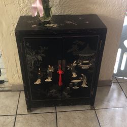 Asian Shelf/cabinet 