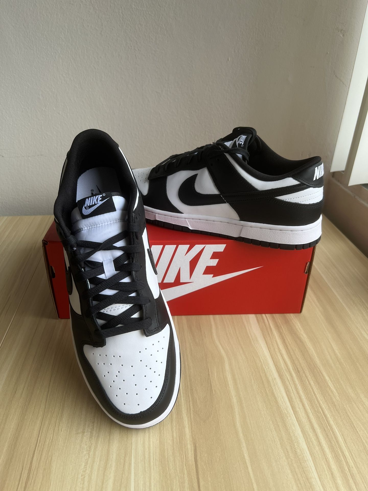 panda dunk low Size 13 Brand New