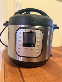 Instant Pot Duo Nova 6-quart (DUO NOVA 60).