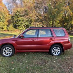 SUBARU FORESTER AWD