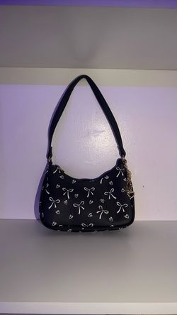 Black Bow & Heart Print Shoulder Bag