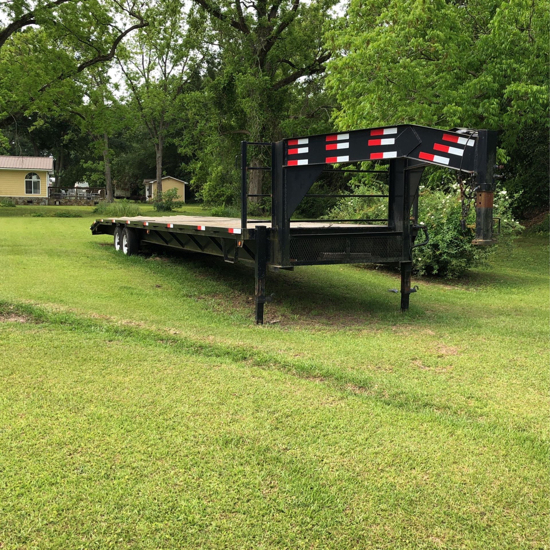 K&W Trailer