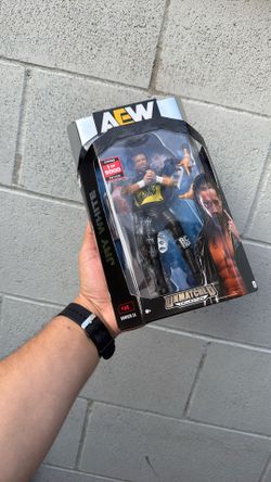AEW Jay White Chase