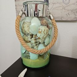 Seashells With Sand 