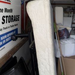 Adjustable Base  W/Remote Queen