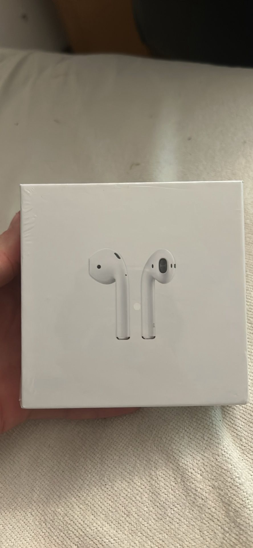 AirPods