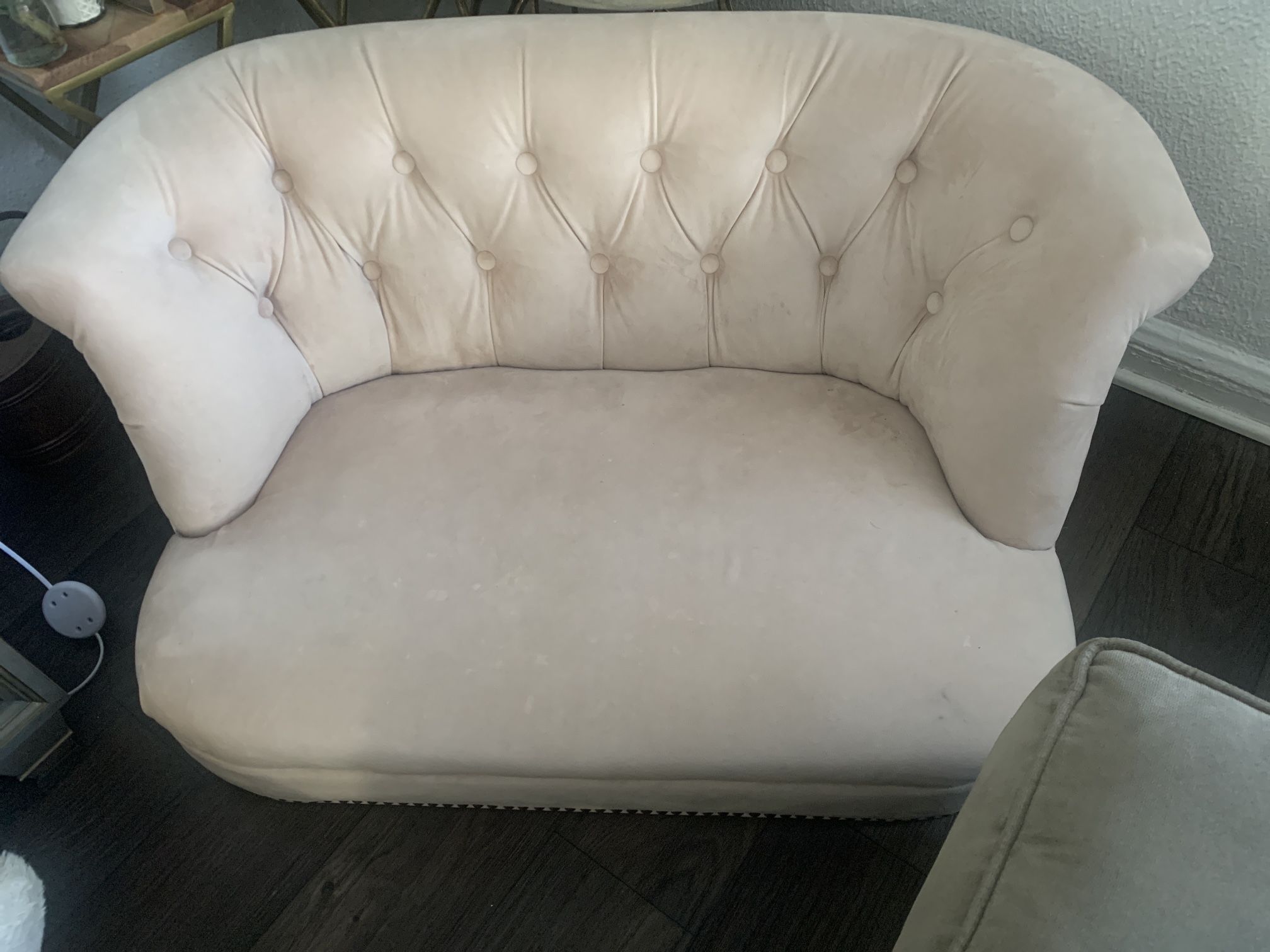 Small Tufted Armchair - Blush Pink