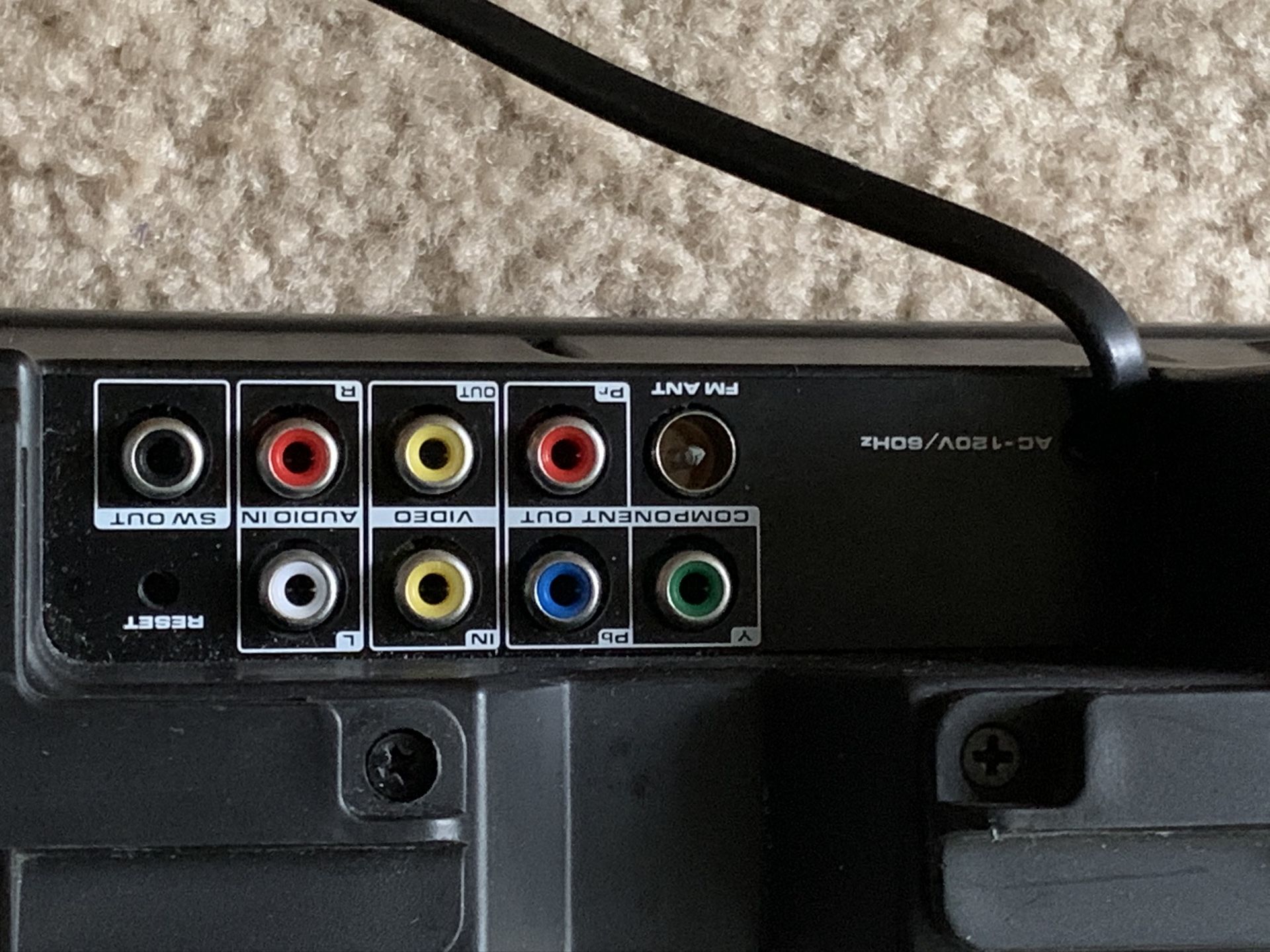 iLive 30" Sound Bar 2.1 Powered Speaker System ITP180B