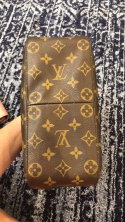 Louis Vuitton Small Hand Bag for Sale in Buckeye, AZ - OfferUp