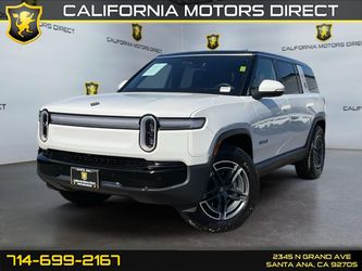 2025 Rivian R1S
