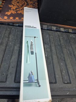 Room Essentials Garment Rack