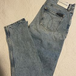 Calvin Klein Women High Rise Slim Fit Jeans 