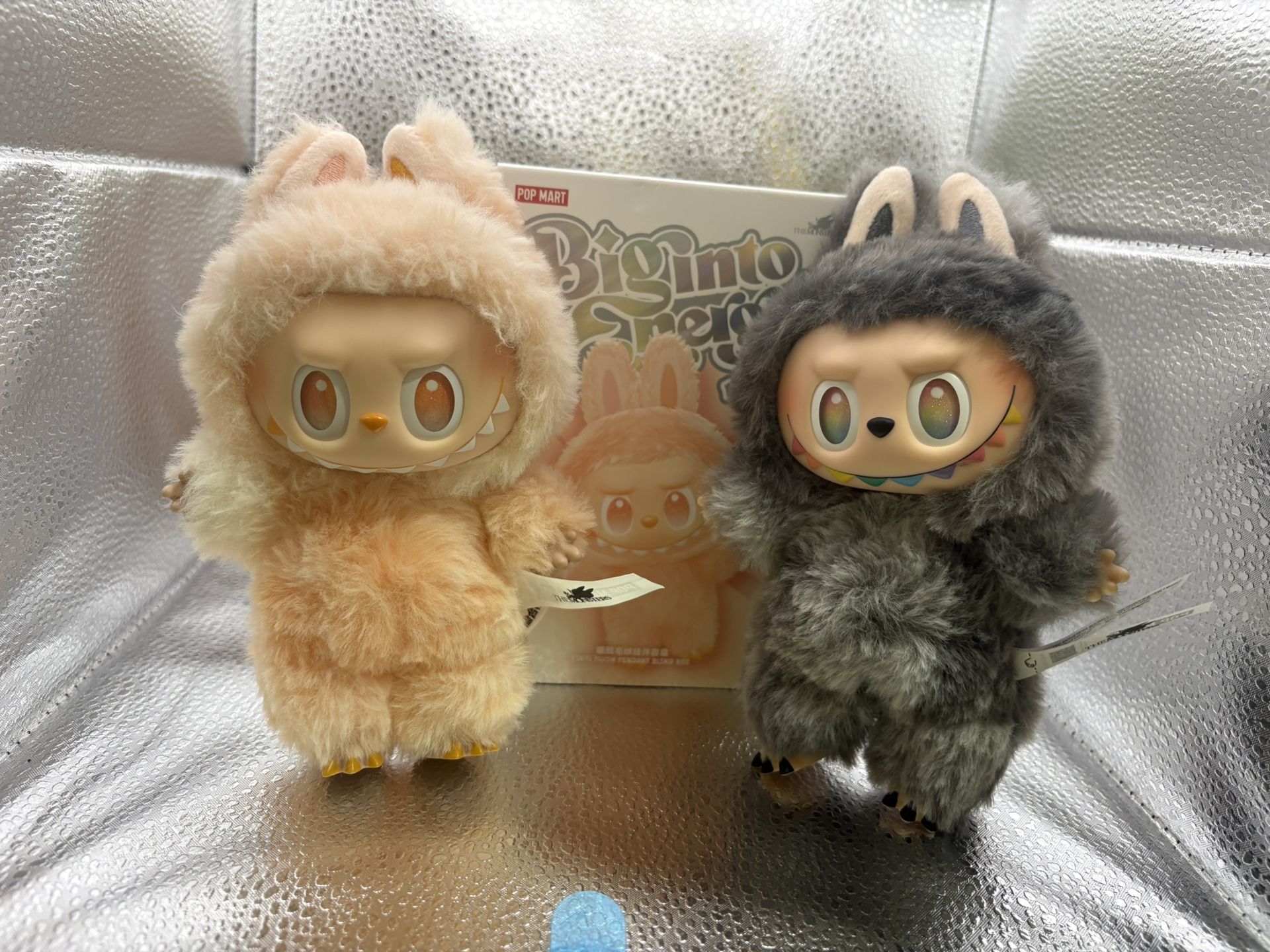 POPMART AUTHENTIC Big into Energy blind Box