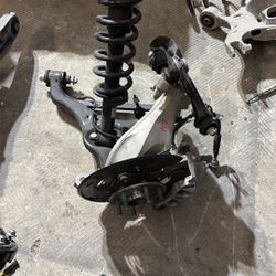 2018-2024 FORD EXPEDITION 2x4 FRONT LEFT DRIVER SUSPENSION  ASSEMBLY OEM COMPETE