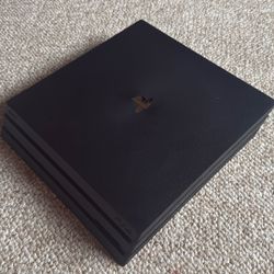 PS4 Pro (2 Tb) 