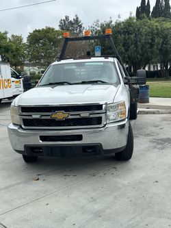 2013 Chevy 3500 6.6 Diésel Automatic 6 Speed