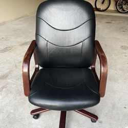 Office Chair 25$