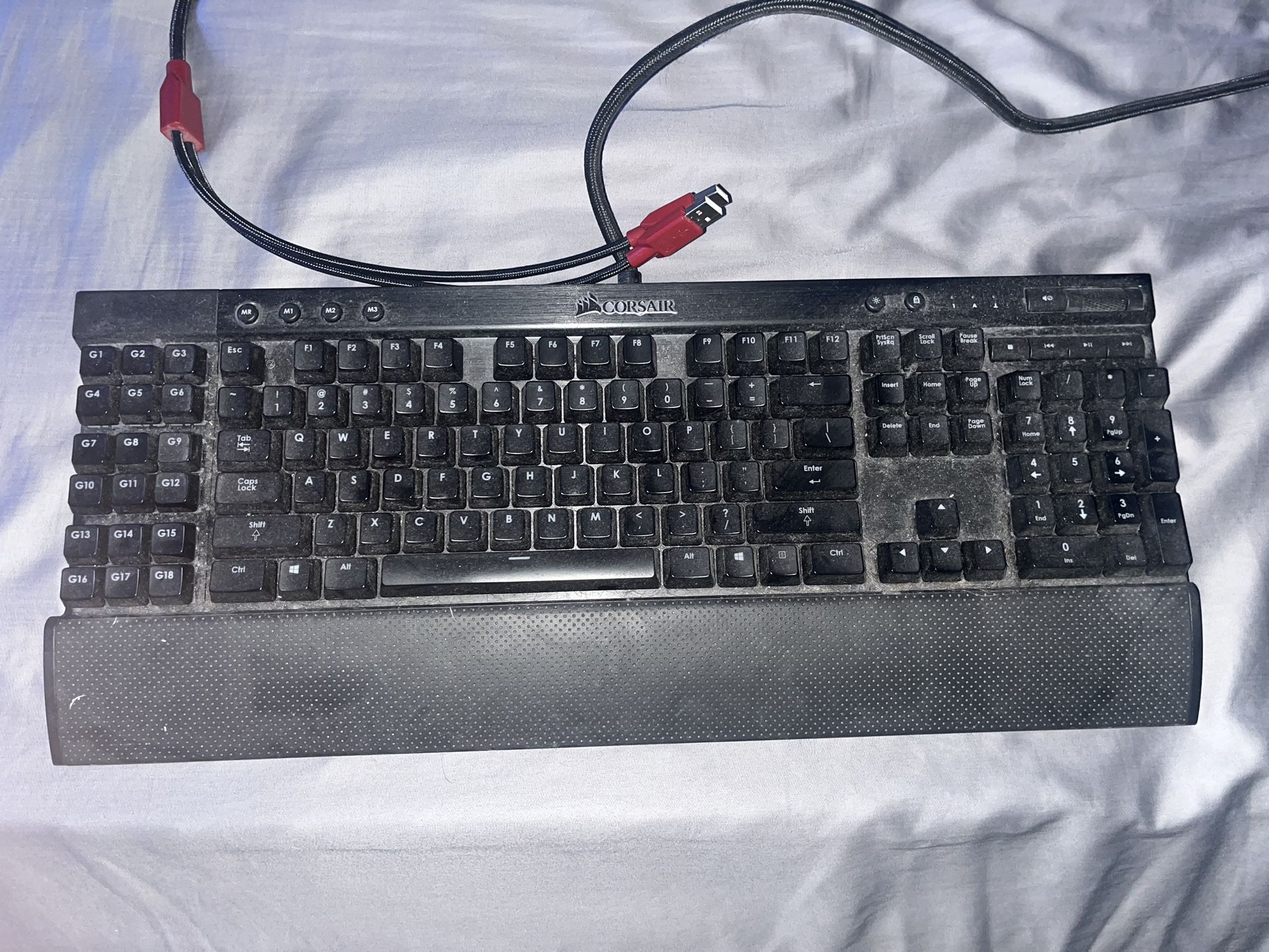 Corsair K95 RGB Mechanical Gaming Keyboard