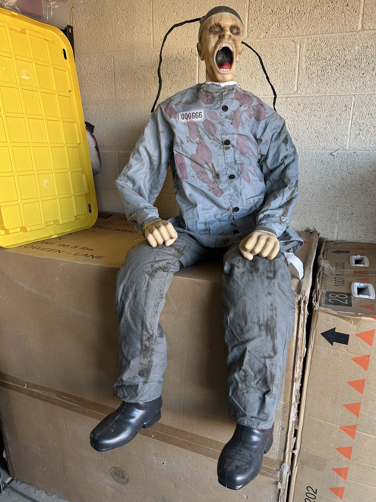 Halloween Death Row Animatronic