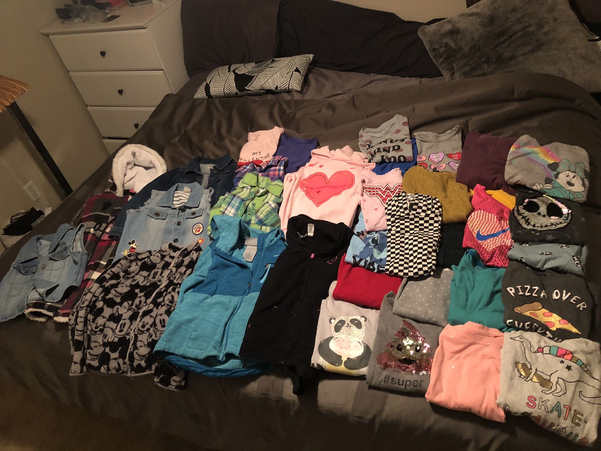GIRLS CLOTHES LOT 5/6-7
