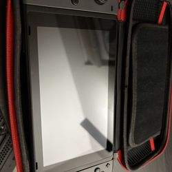 Switch V1 | Clean Screen | Case Included | Fully Working