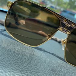 Louis Vuitton Glasses 