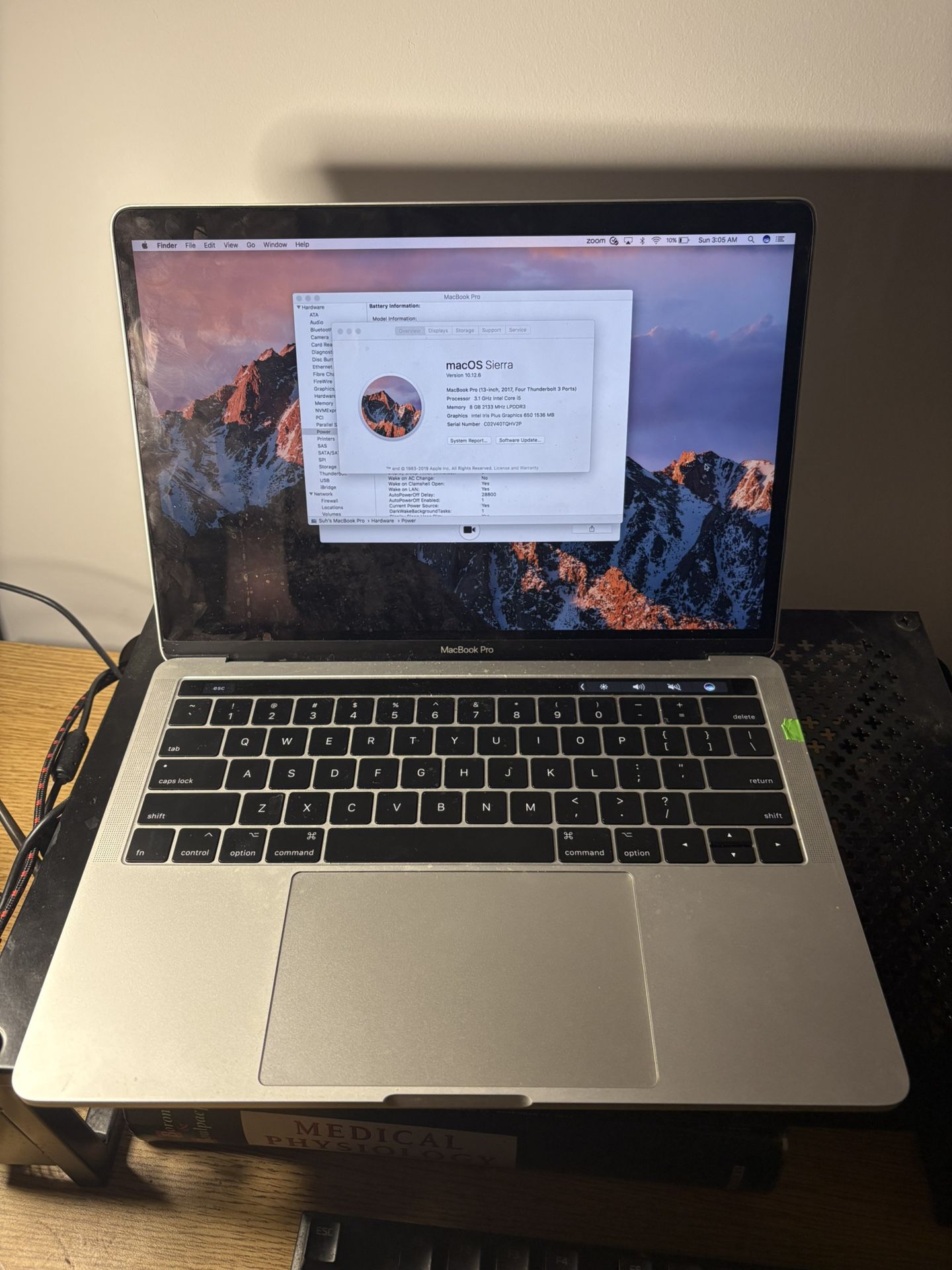2017 MacBook Pro 13” 8GB Memory & Great Battery Condition