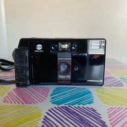 Minolta Freedom III 35mm Camera