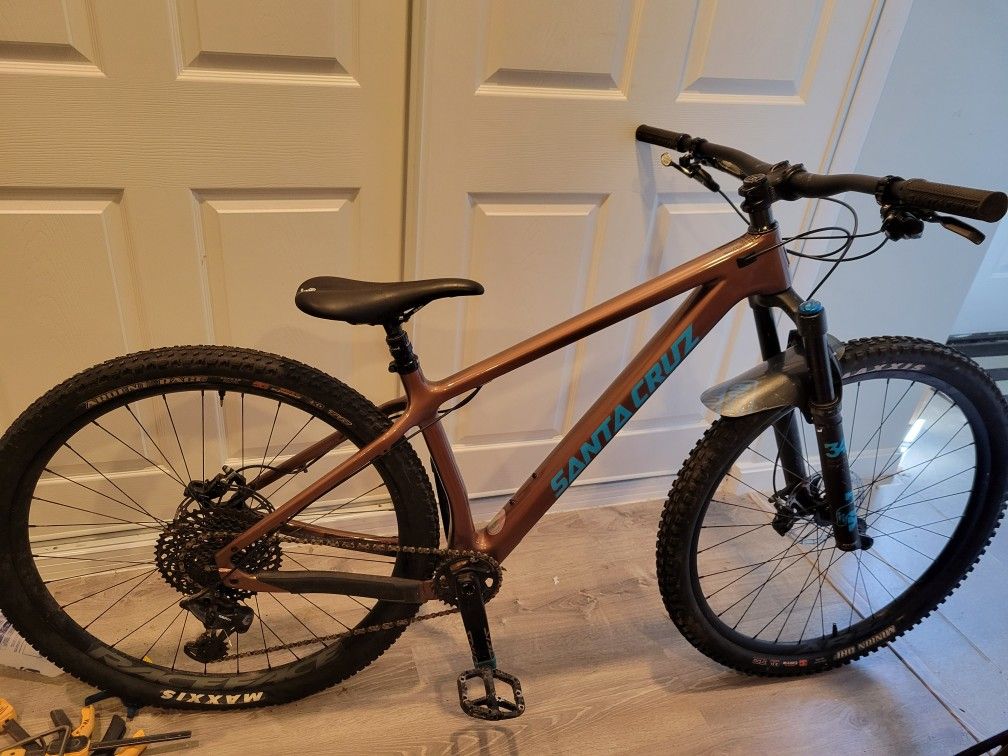 santa cruz chameleon carbon frame for sale