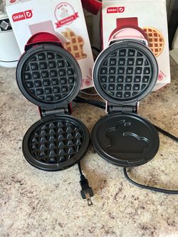 2 mini 4”waffle makers $6 for both