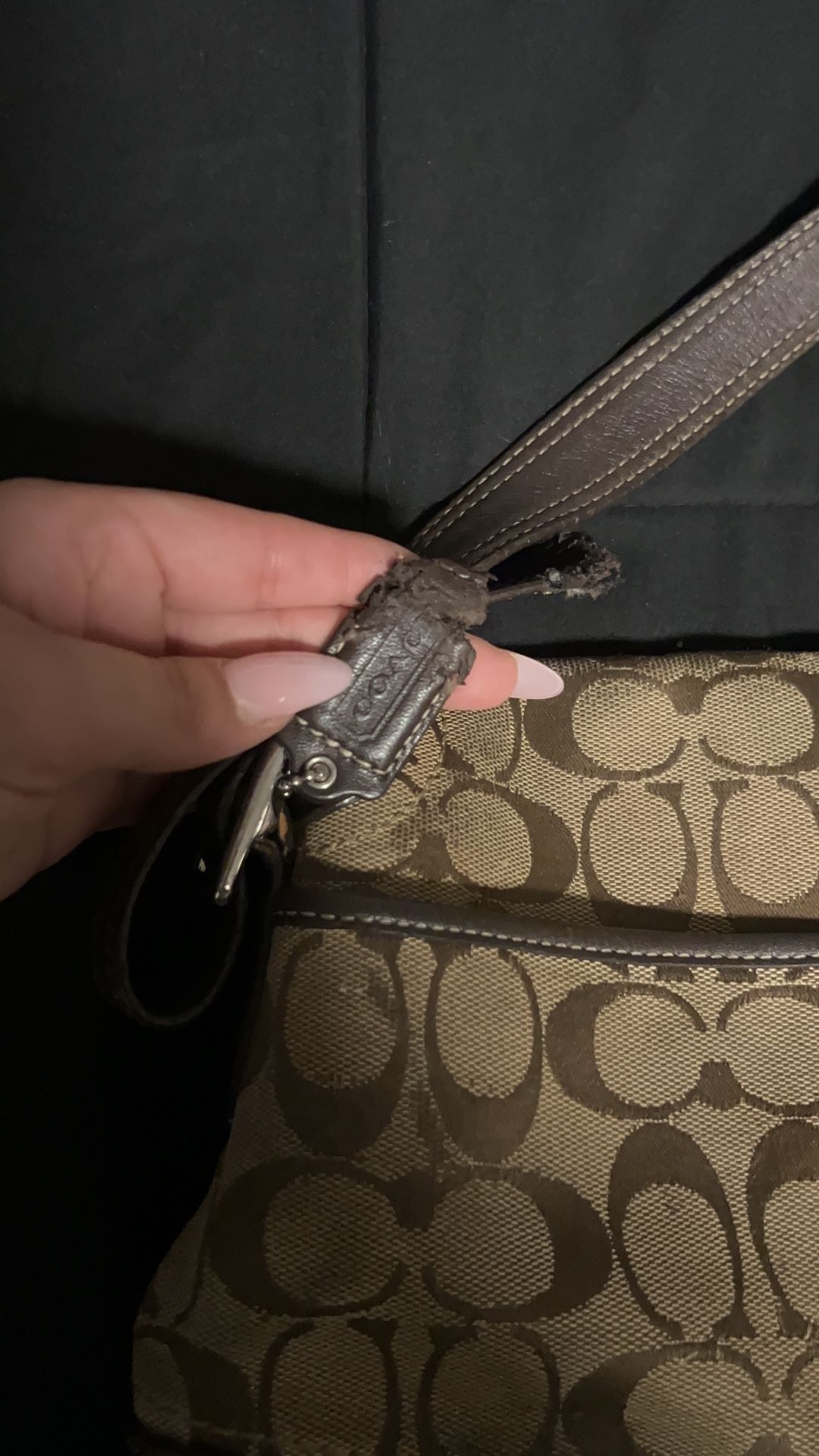 vintage coach signature shoulderbag付属品完備 Vintage Coach Signature Brown Flap Shoulder Bag — Authentic