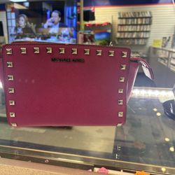 Michael Kors Small Selma Crossbody