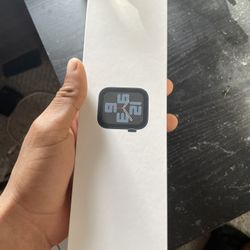 Apple Watch SE (2nd Gen) 44mm – Brand New