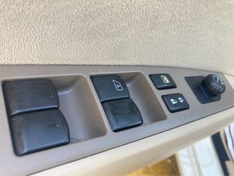 2012 Nissan Sentra Thumbnail