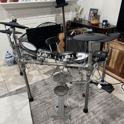 Simmons Electric Kit 6 Piece And 4 Symbol Set