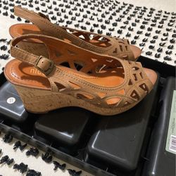 WEDGES SHOES 
